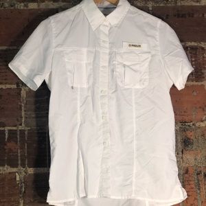 Women’s button up fishing shirt